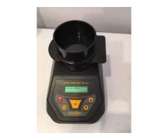 Moisture meters for cocoa and coffee bean